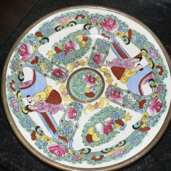 Antique Chinese Bowl w/ Pewter Bottom Porcelain White Pink Rose Design & Figures - Picture 7 of 7